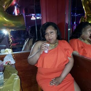 Meet your Posher, Fatima